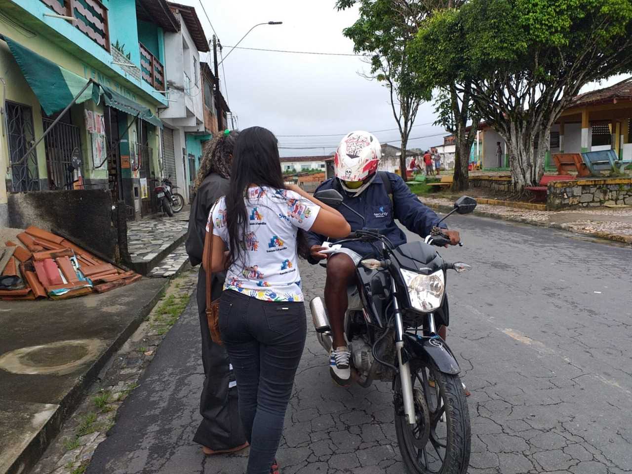 Camacã: PSF Euvaldo Maia realiza Pit Stop referente ao Dezembro Vermelho e Dengue!